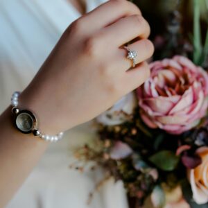 eterna spark pendant